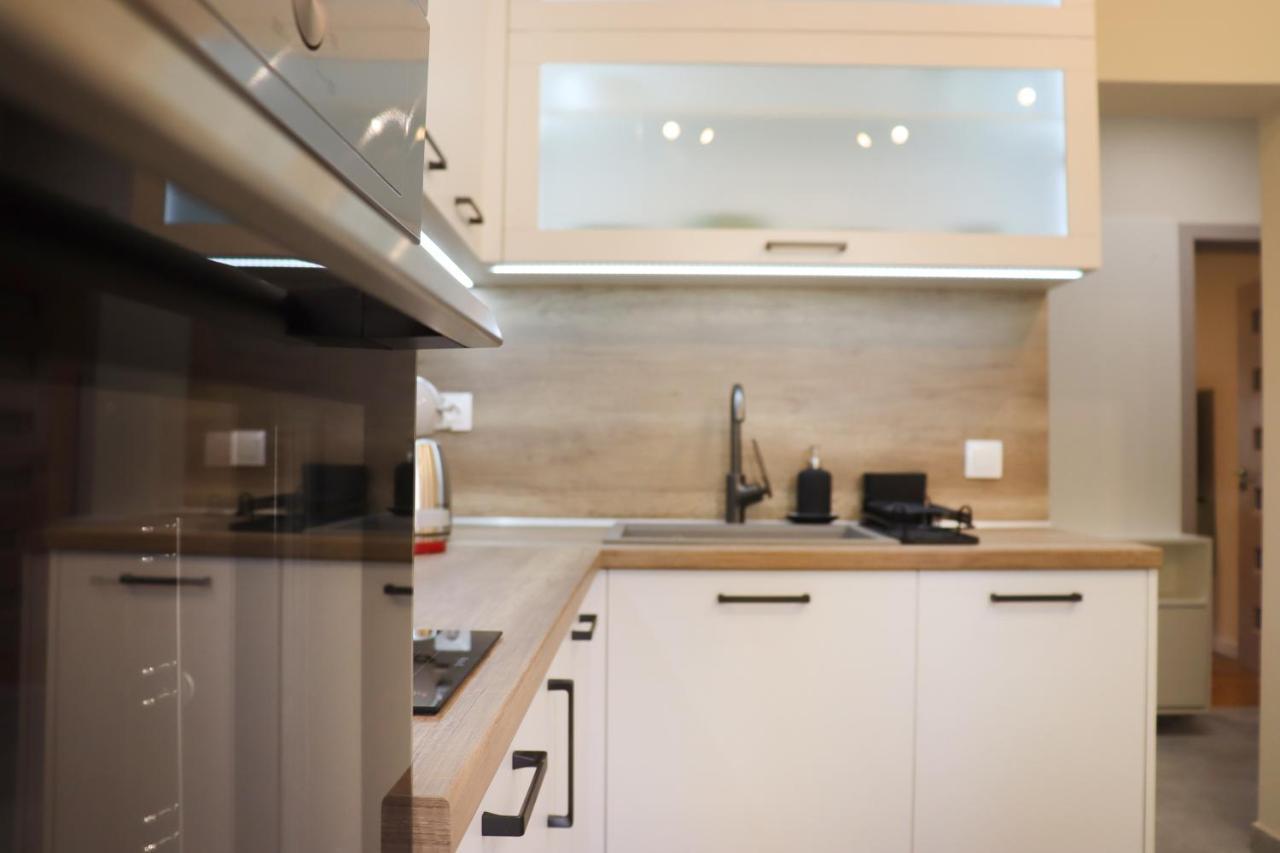 Apartamento Stylish And Quiet With Balcony